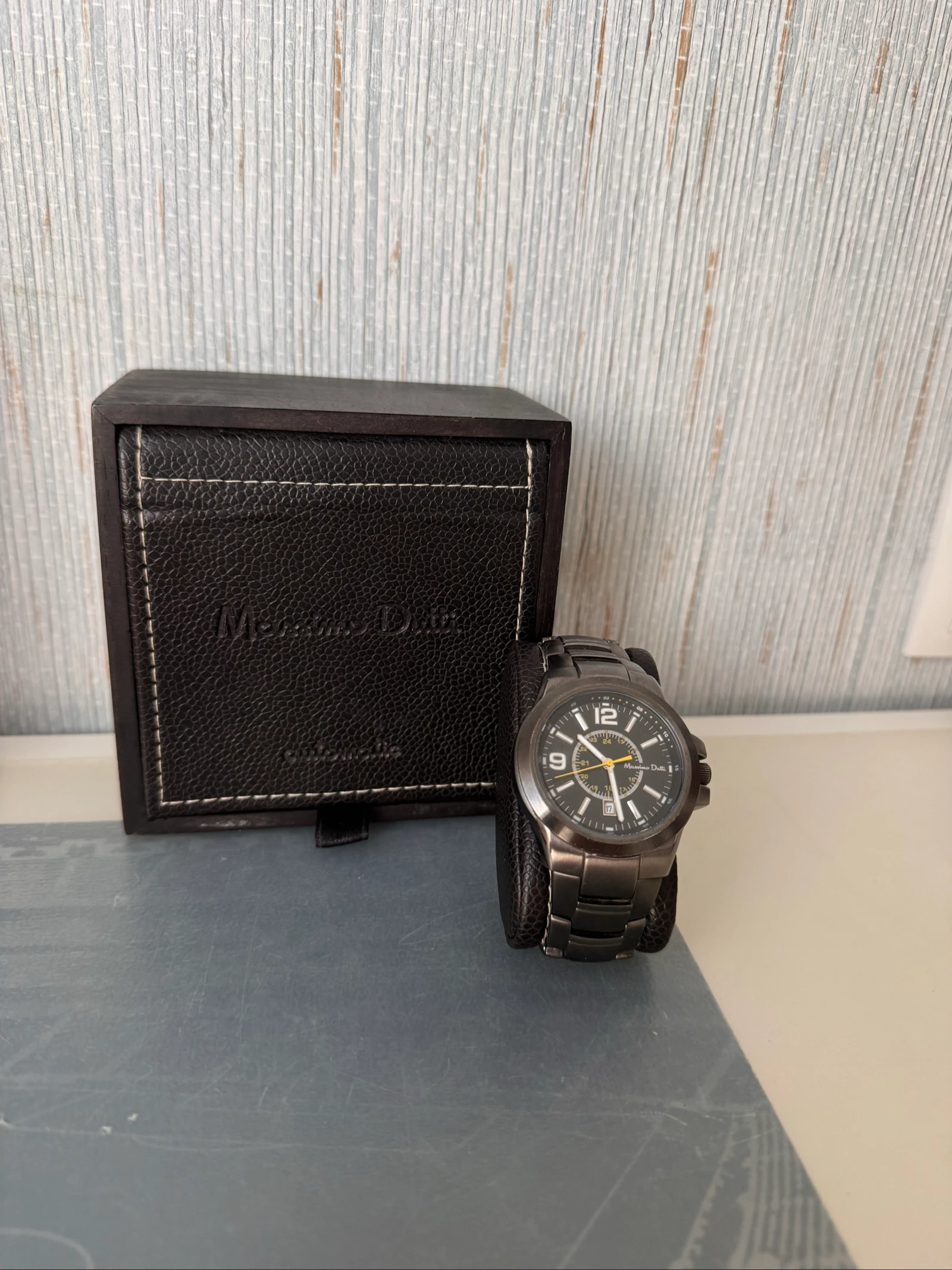 ⌚ Original Massimo Dutti Black Watch + Box | Elegant | Very Well Maintained – photo 2